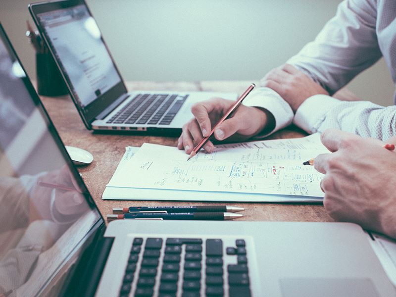 We work together with: