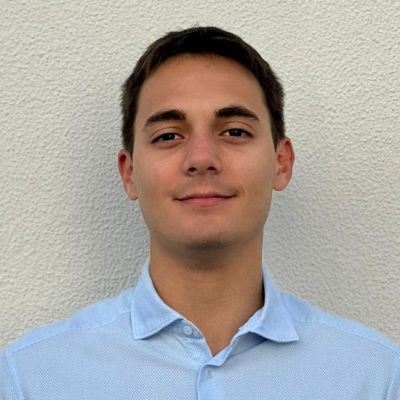 Default image for people who don't have a photo