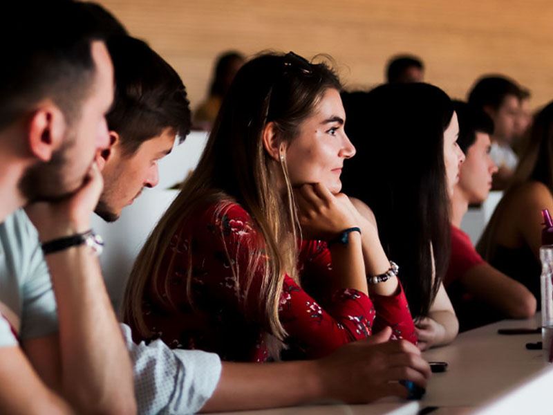 Take a look to our advanced training options